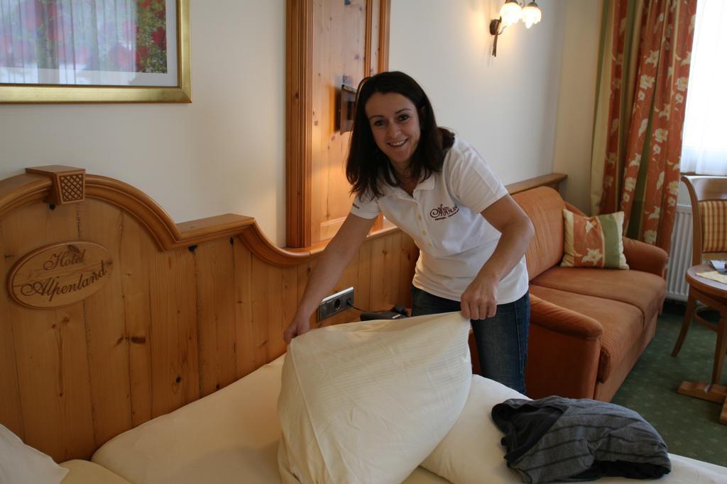 Hotel Garni Alpenland Altenmarkt im Pongau Dış mekan fotoğraf